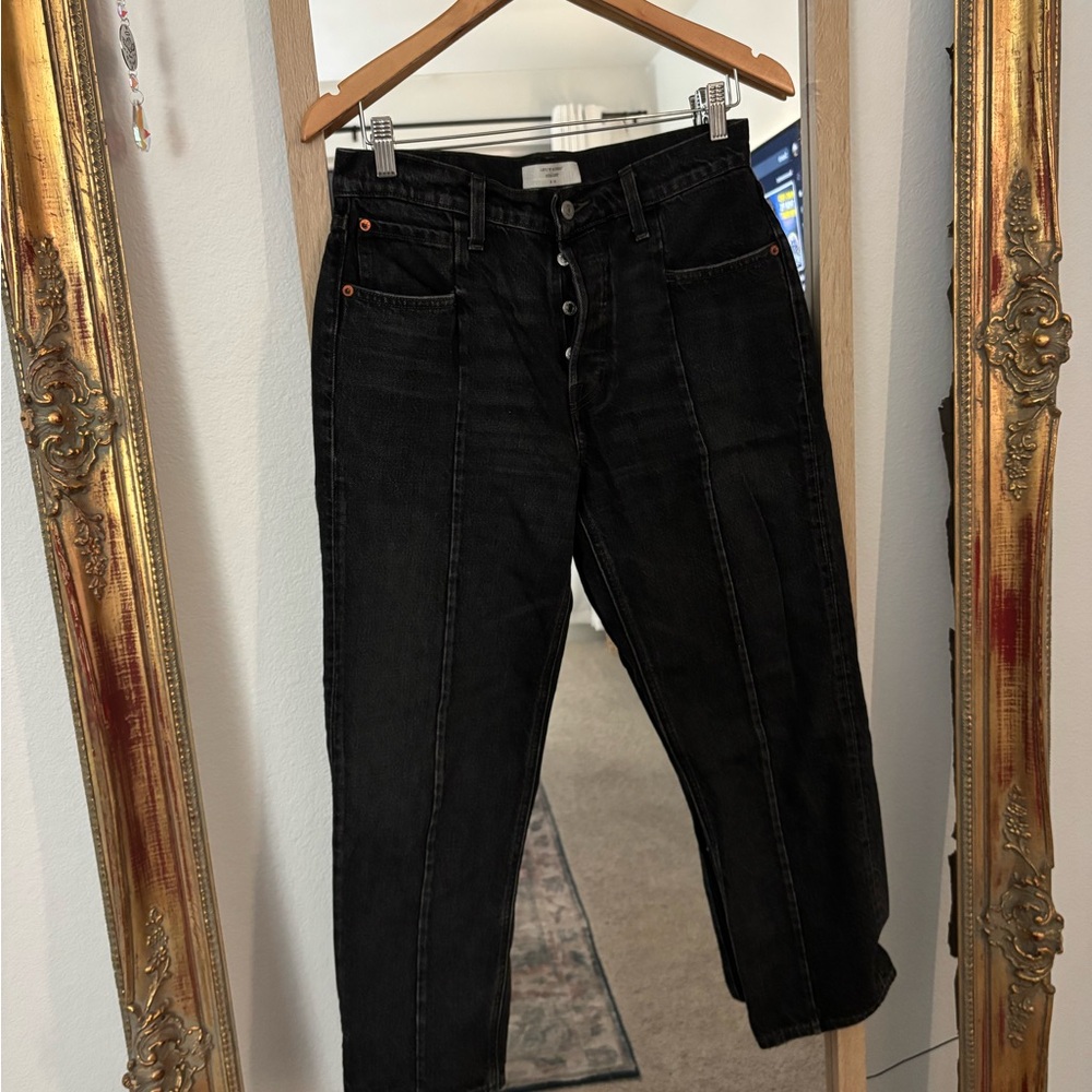Levi's Black Ankle Cropped Women's Jeans
